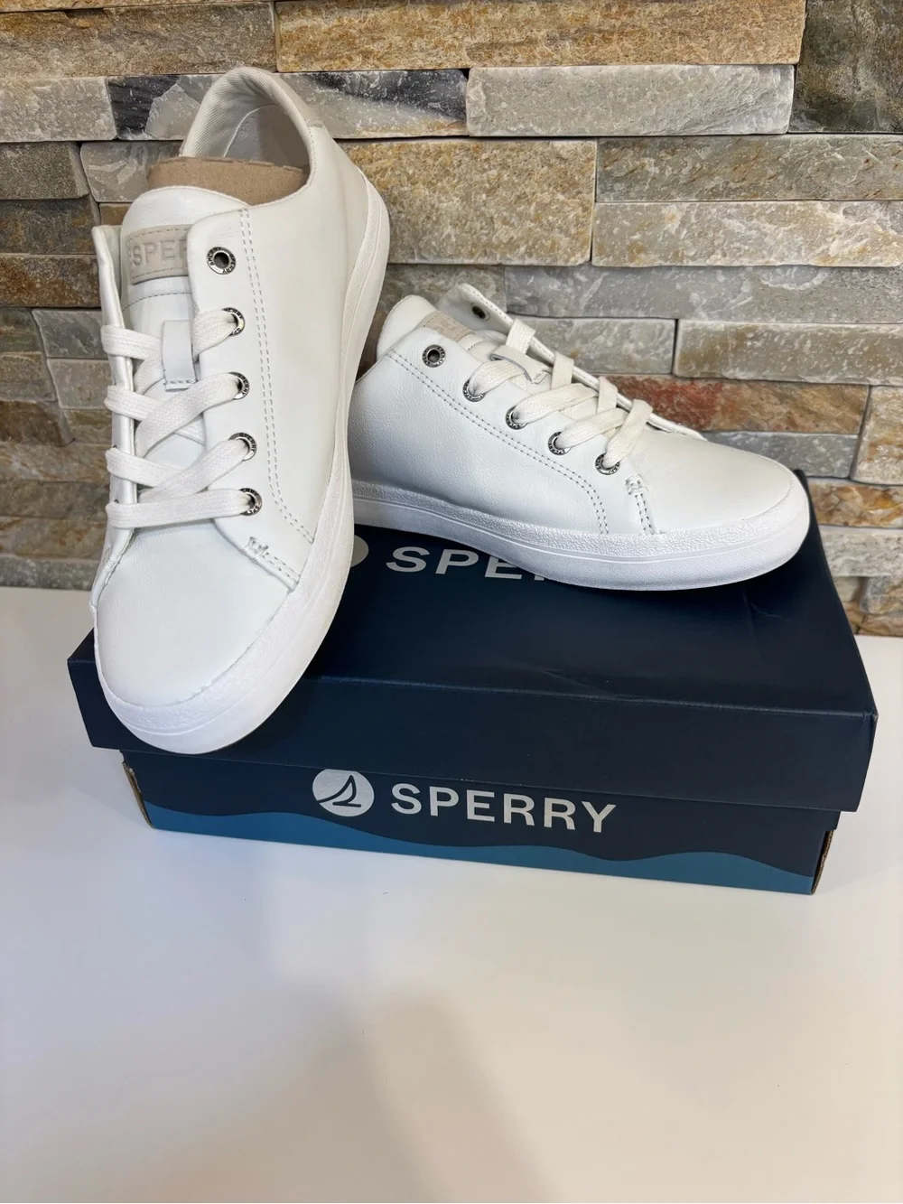 Sperry Sandy LTT Women's Size 6 White Leather Sneakers Lace Up BNIB